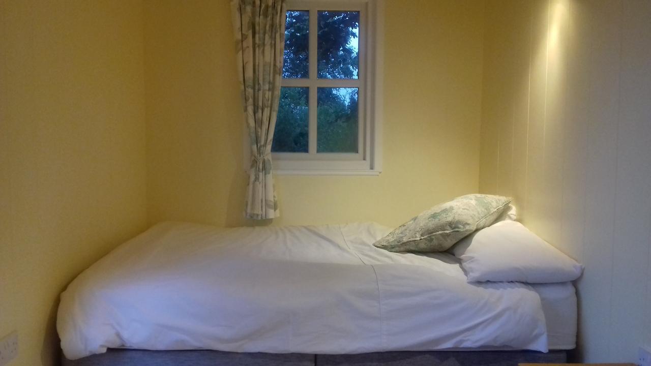 Glamping At Doon Angus Farm Chalet