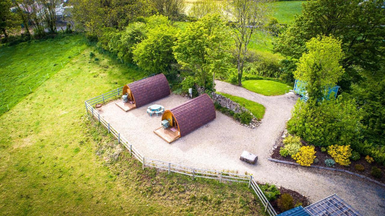 Chalet Glamping At Doon Angus Farm